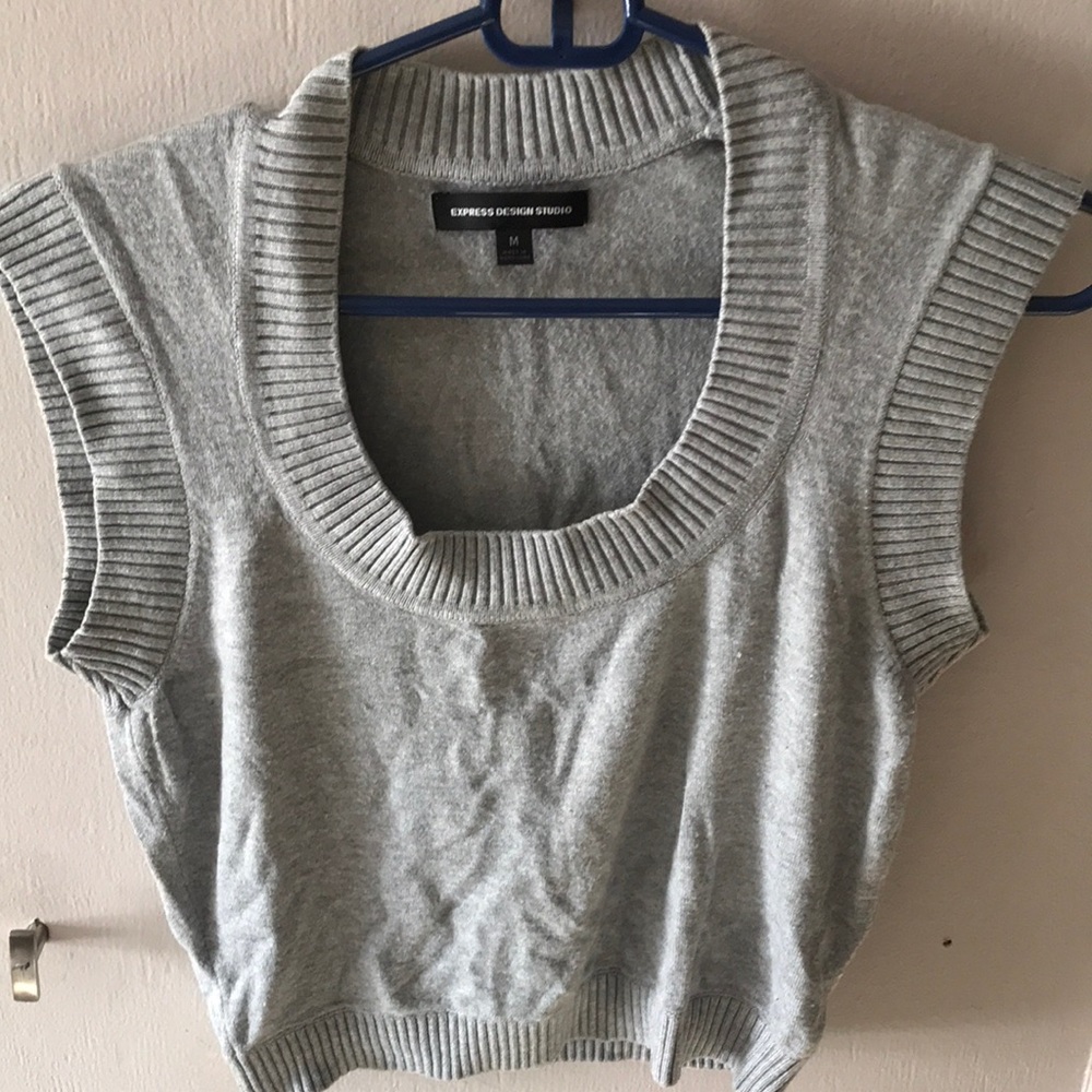 Cropped tank
